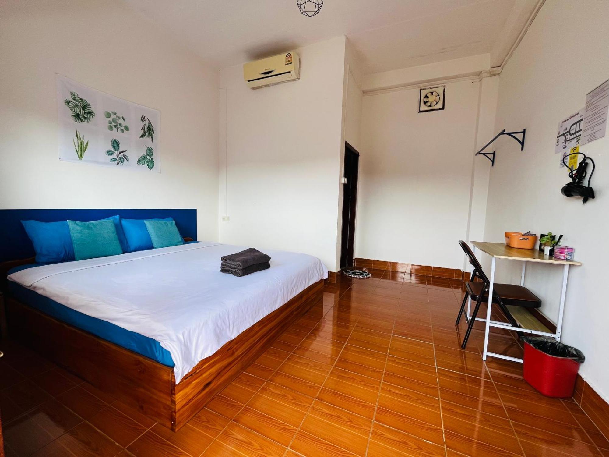 1 Min To Slow Boat Guesthouse Konekeo Exterior photo